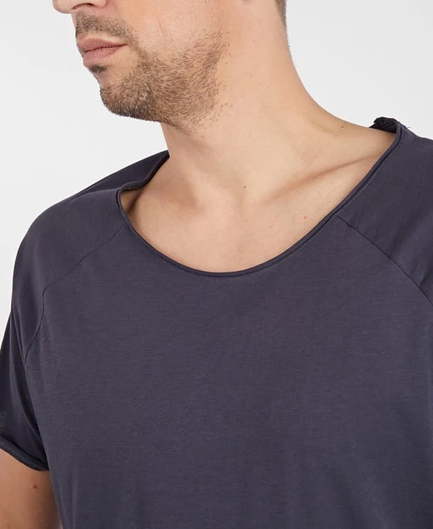 T-Shirt - Image 2