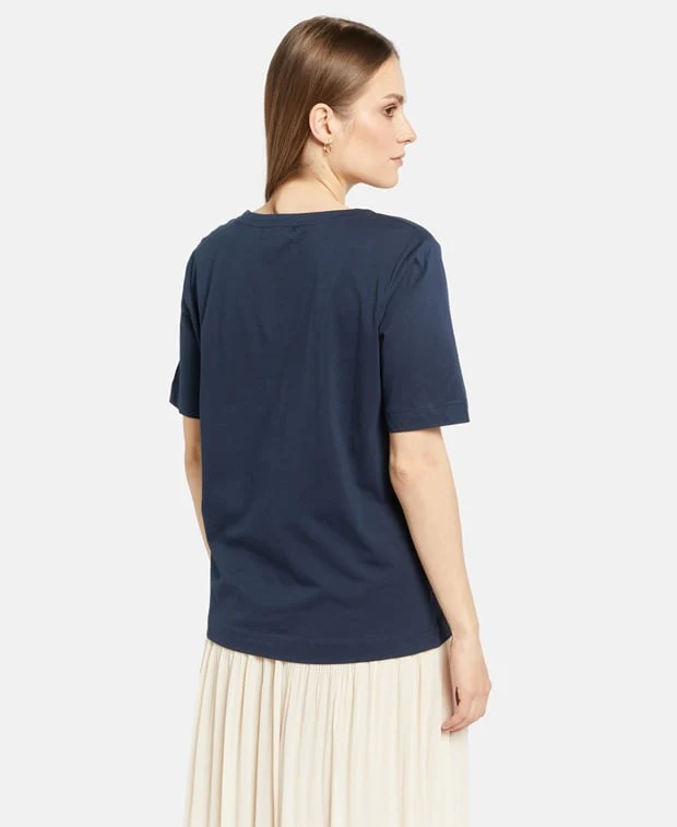 T-Shirt - Image 3