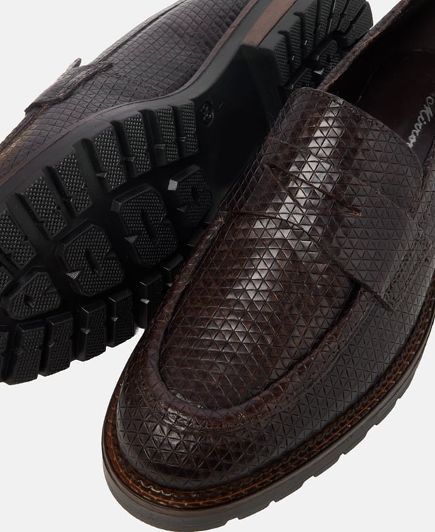 Loafer - Image 5