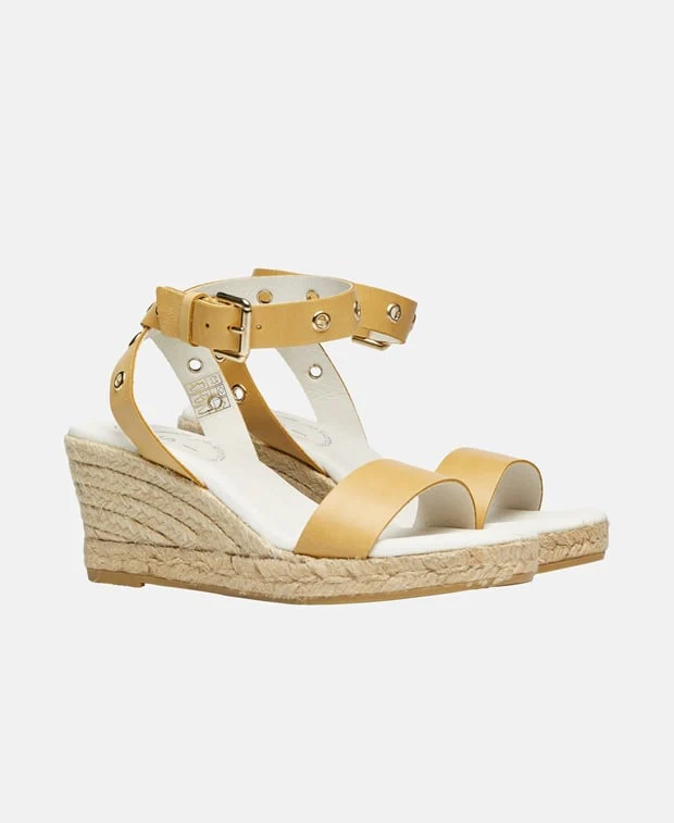 Keilsandalette