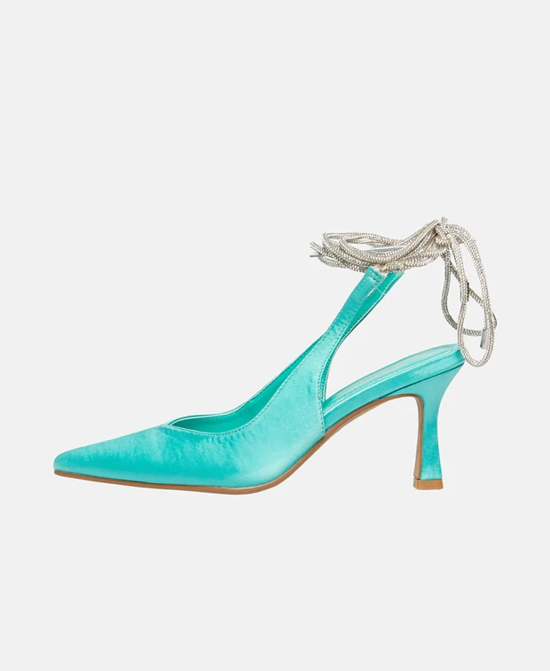 W92032-11 Slingback Pumps - Image 4