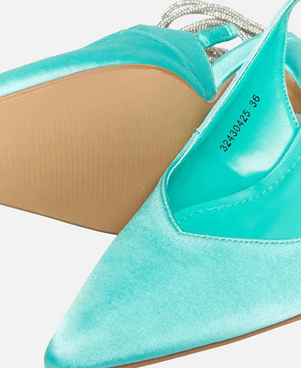 W92032-11 Slingback Pumps - Image 5