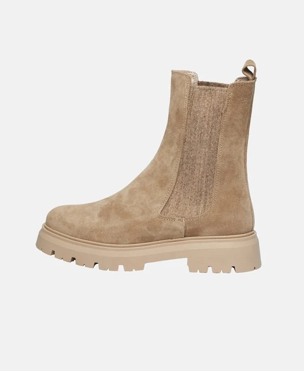 Chelsea Boots - Image 4