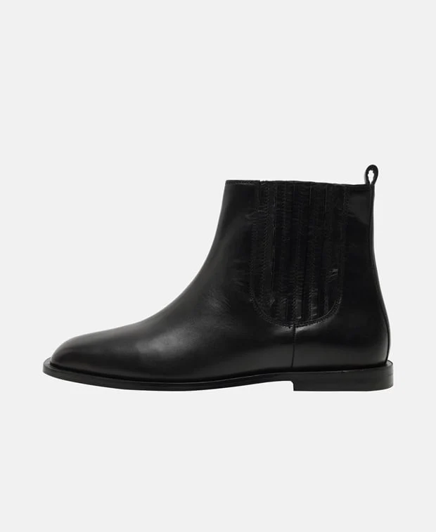 Chelsea Boots - Image 4