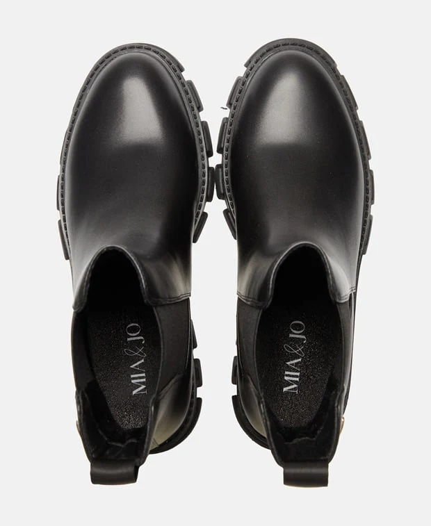 Chelsea Boots - Image 3