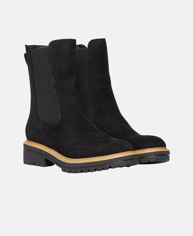 Chelsea Boots