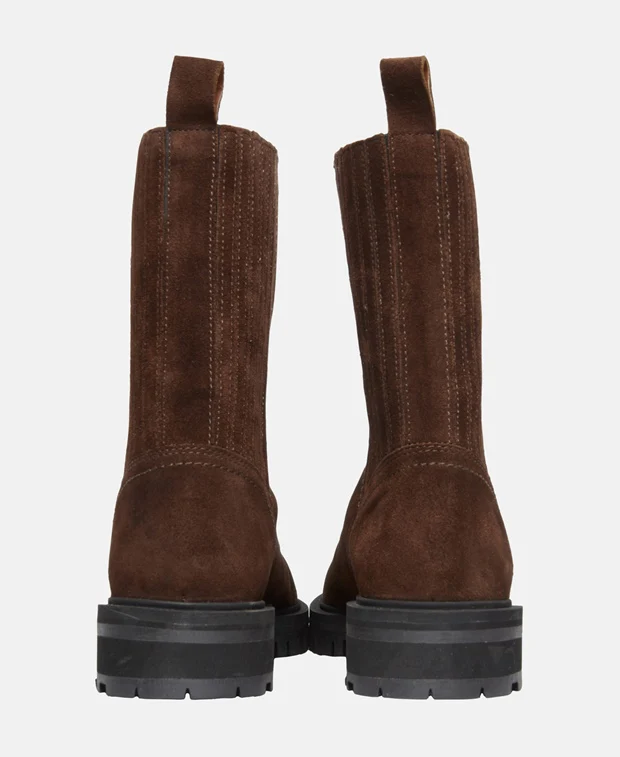Chelsea Boots - Image 2