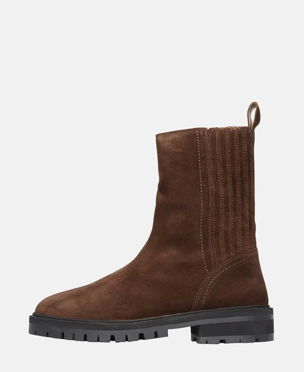 Chelsea Boots - Image 4