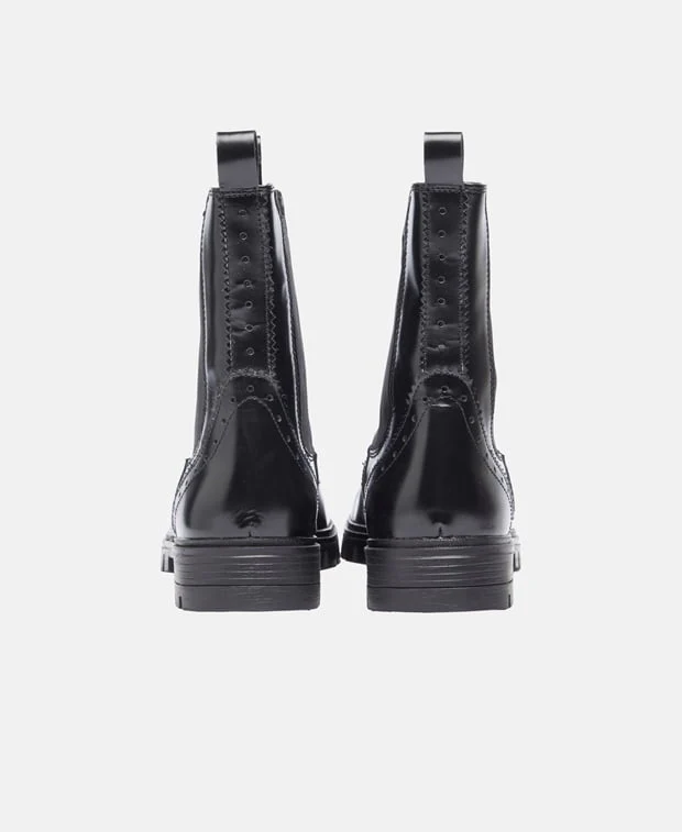 Chelsea Boots - Image 2