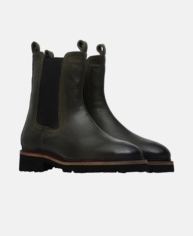 Chelsea Boots