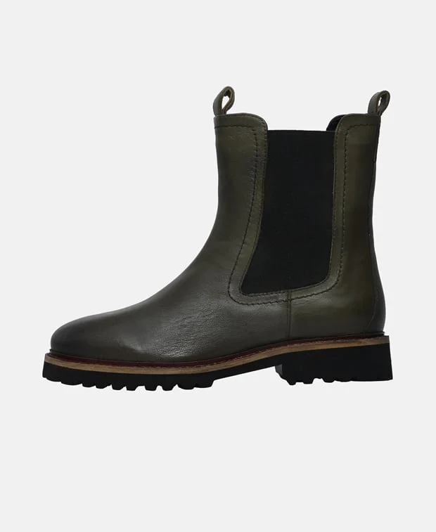 Chelsea Boots - Image 4