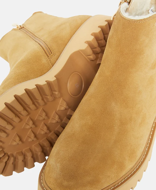 Chelsea Boots - Image 5