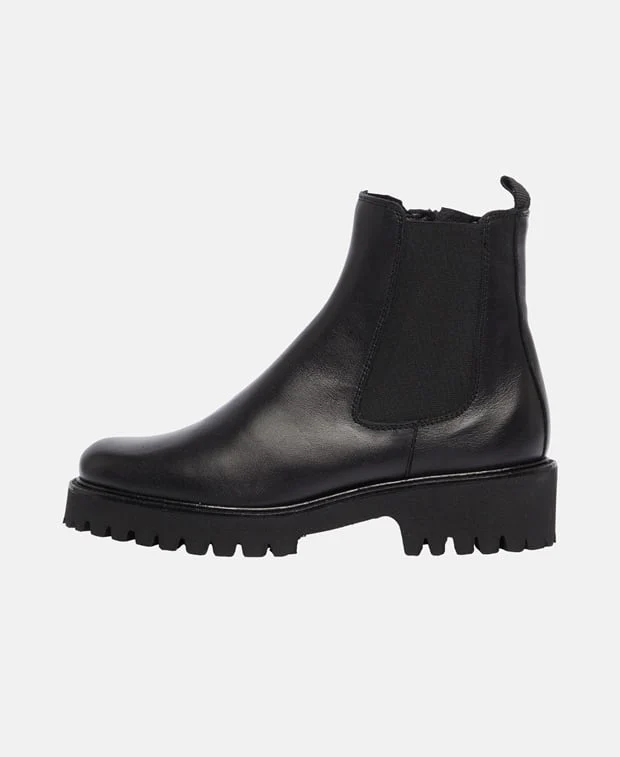 Chelsea Boots - Image 4