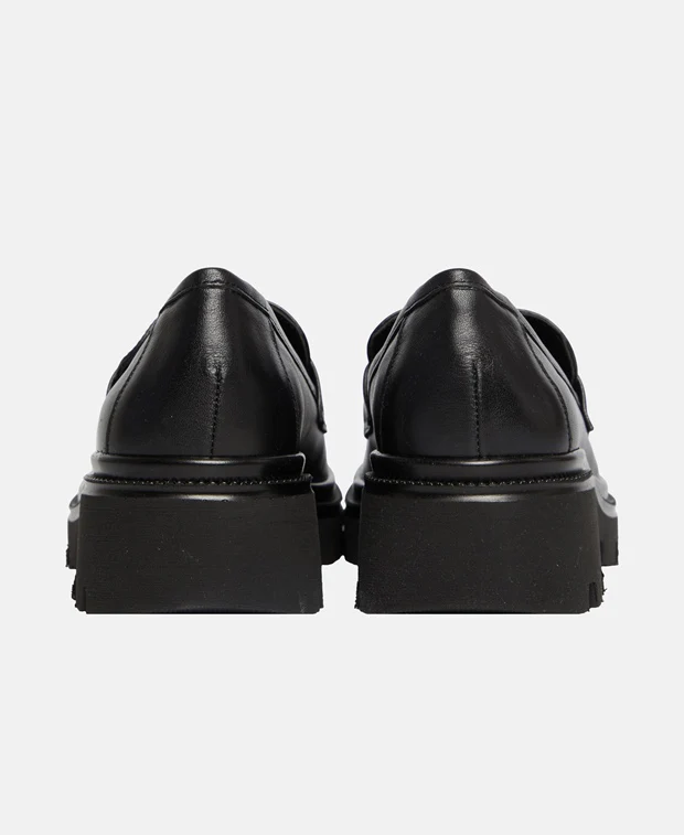 Loafer - Image 2