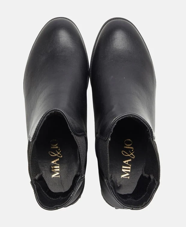 Chelsea Boots - Image 3