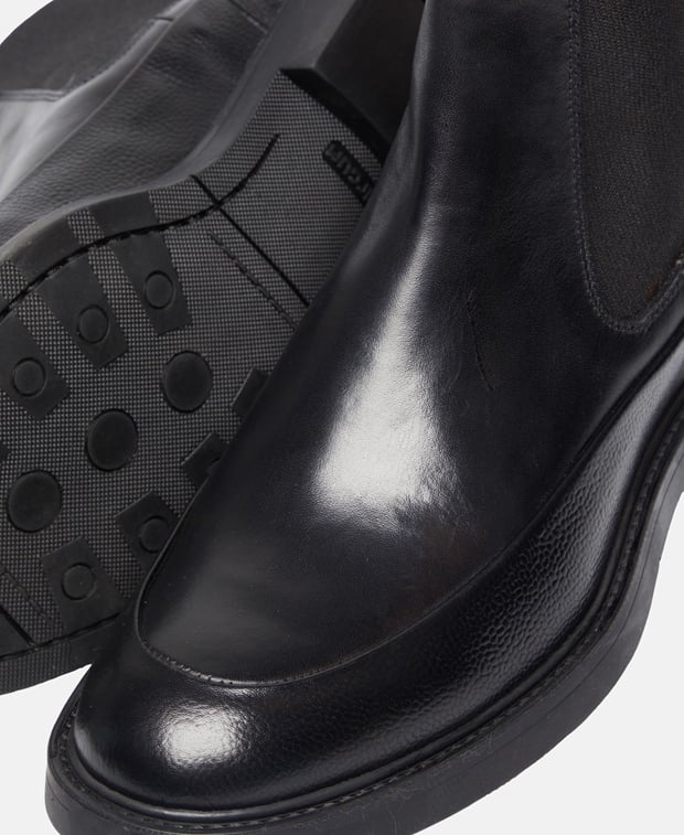 Chelsea Boots - Image 5