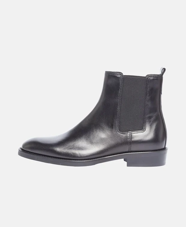 Chelsea Boots - Image 4