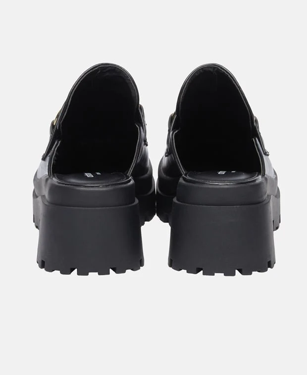 T25136-2101 Mules - Image 2