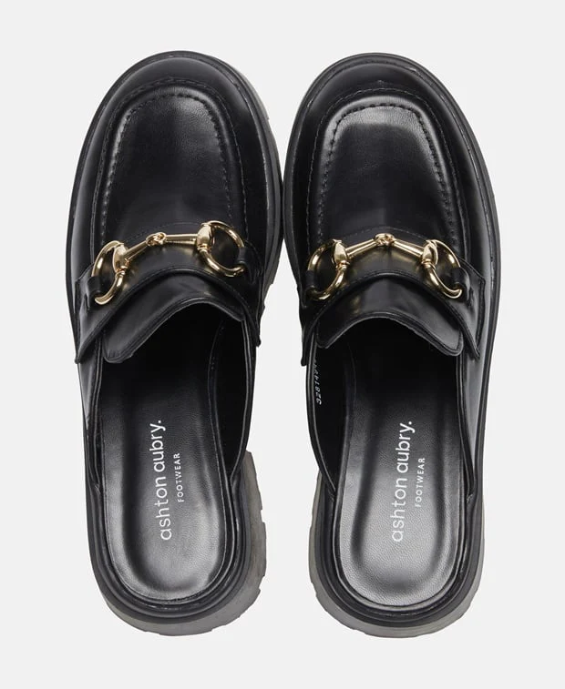T25136-2101 Mules - Image 3