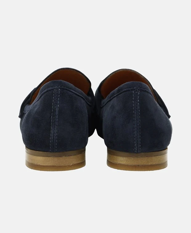 Loafer - Image 2