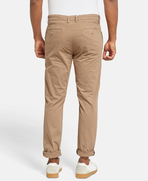 Chino - Image 3