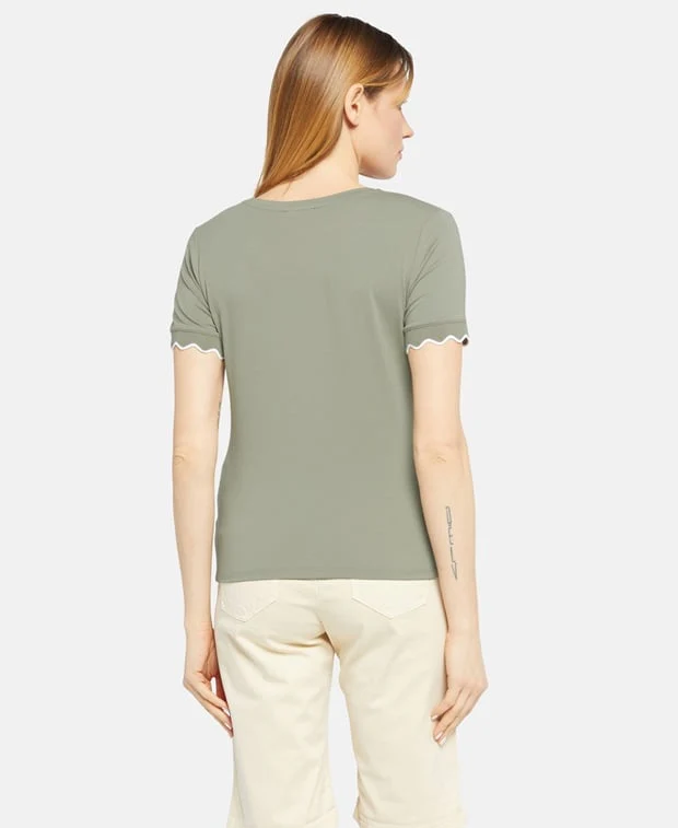 T-Shirt - Image 3