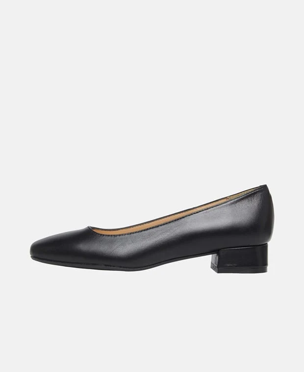 Pumps - Image 4