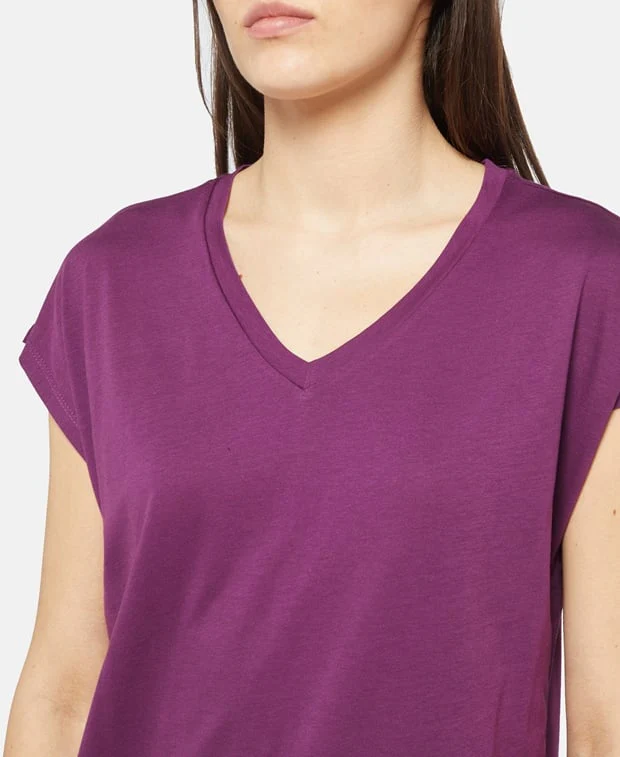 T-Shirt - Image 2