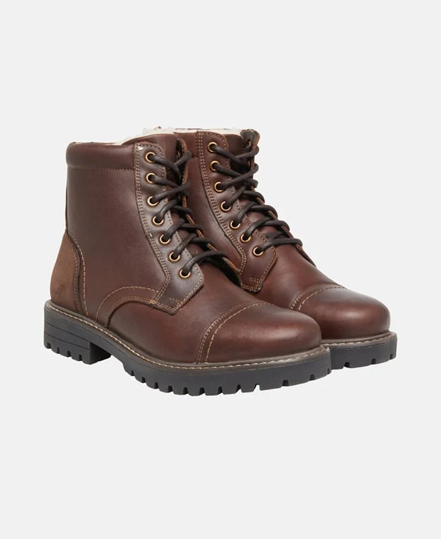 Schnürstiefeletten