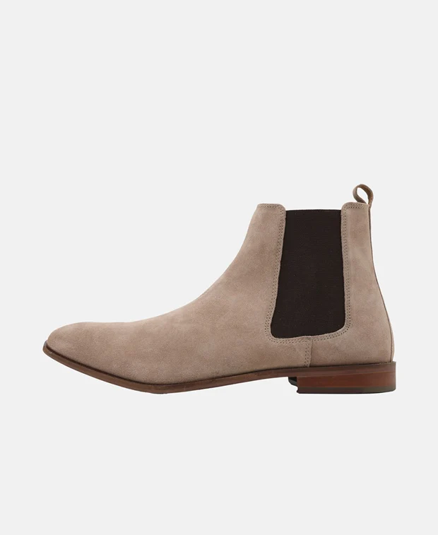Chelsea Boots - Image 4