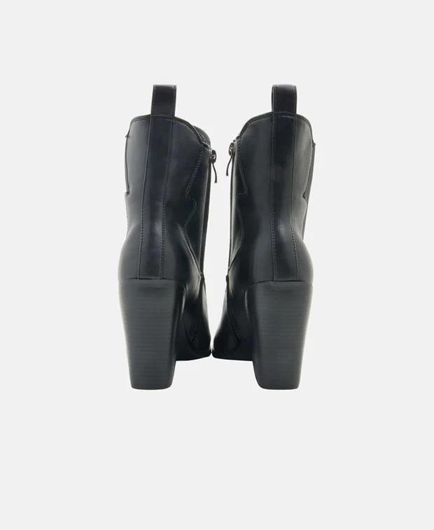 Cowboy Boots - Image 2