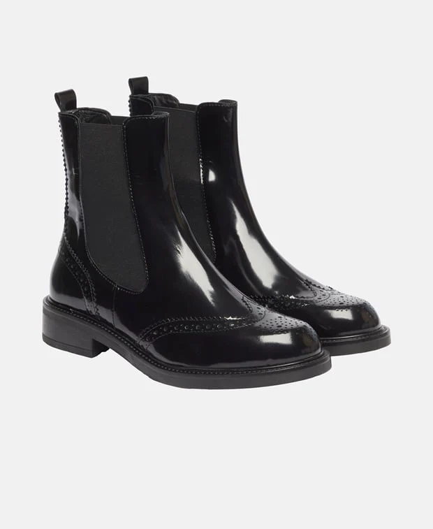 Chelsea Boots
