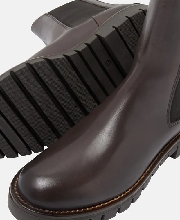 Chelsea Boots - Image 5