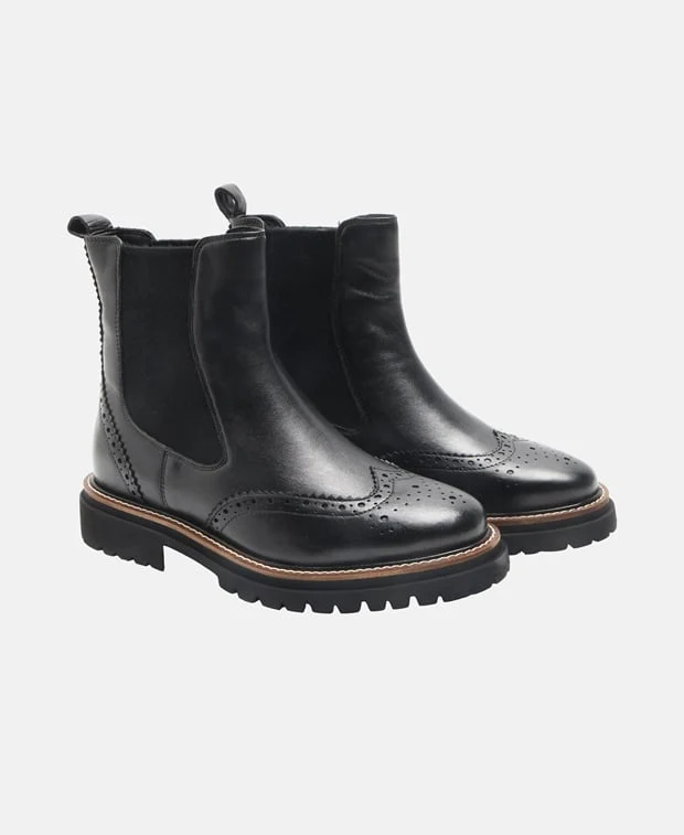 Chelsea Boots