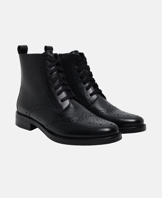 Schnürboots