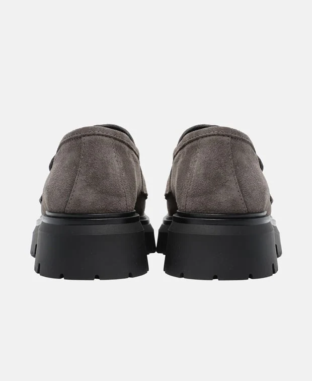 Loafer - Image 2