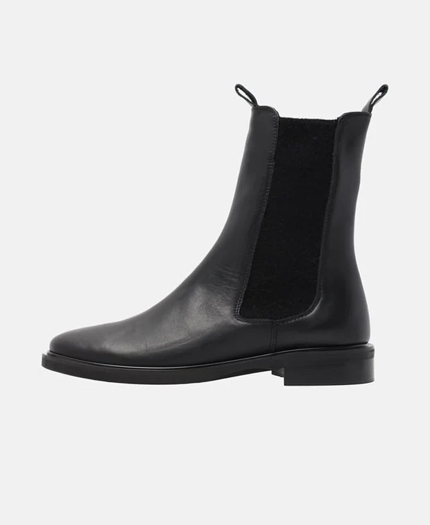 Chelsea Boots - Image 4