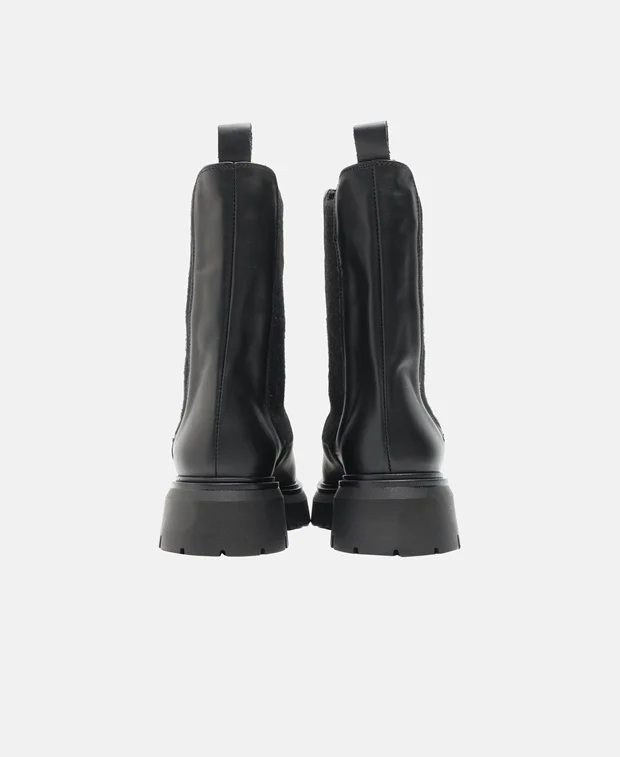 Chelsea Boots - Image 2