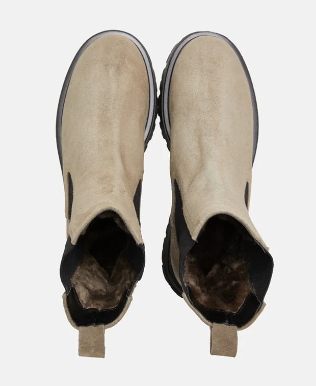 Chelsea Boots - Image 3