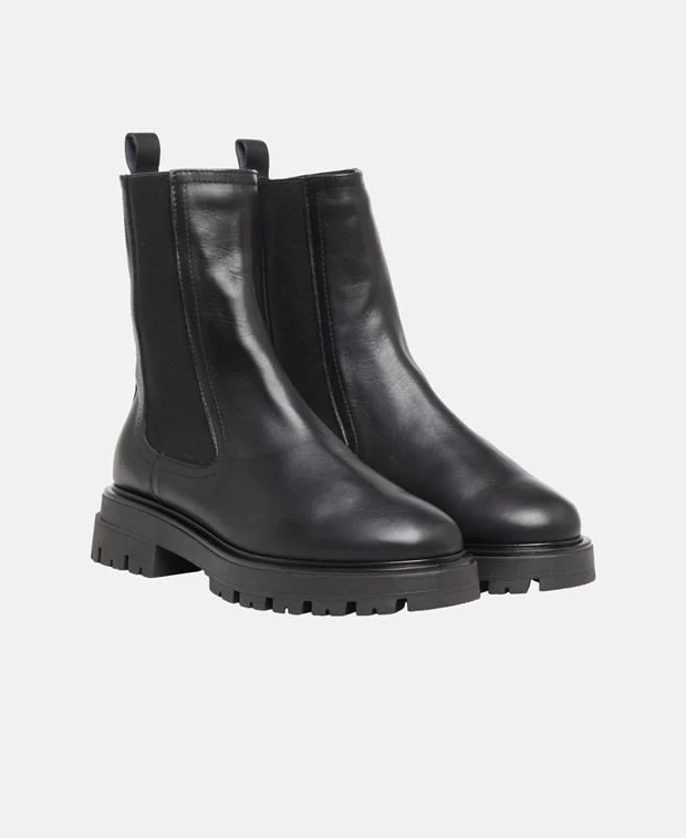 Chelsea Boots