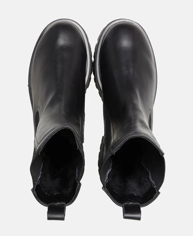 Chelsea Boots - Image 3