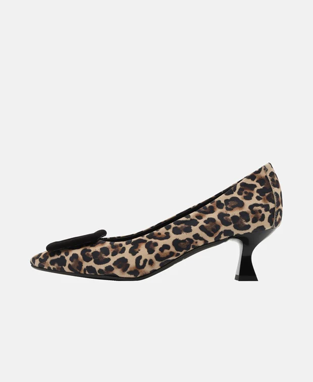 Pumps - Image 4