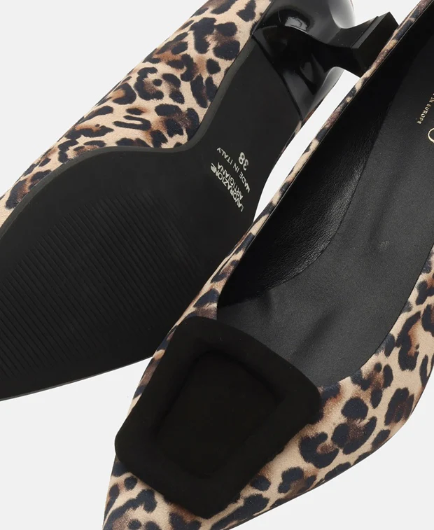 Pumps - Image 5