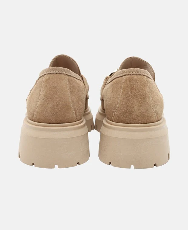 Loafer - Image 2