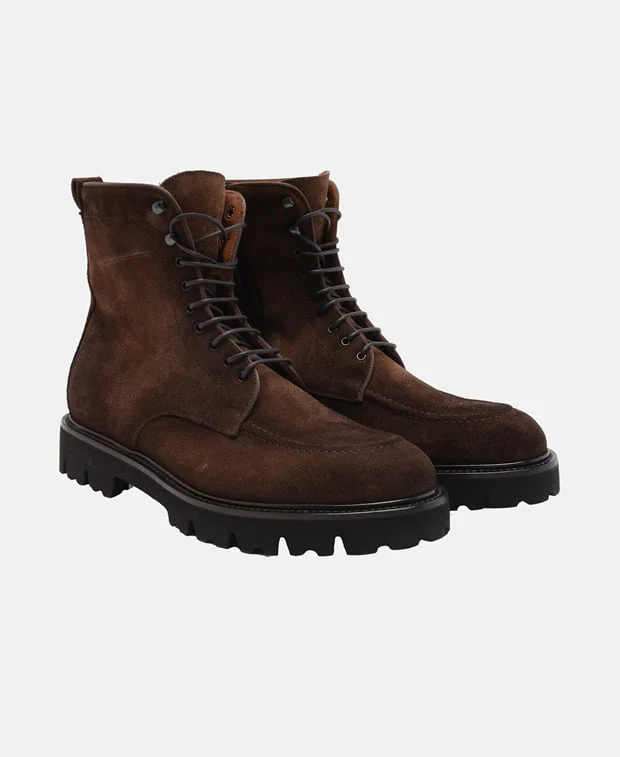 Schnürstiefeletten