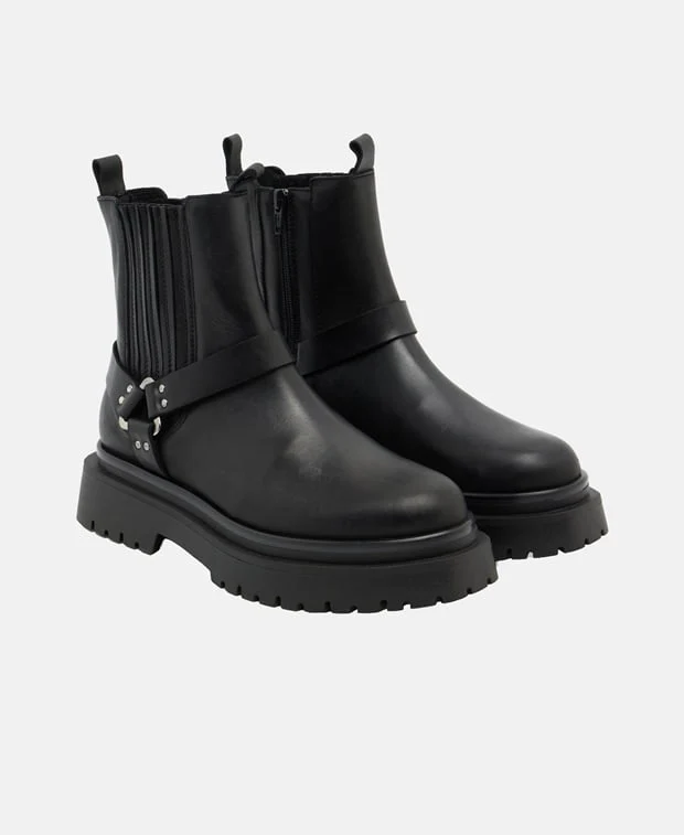 Chelsea Boots
