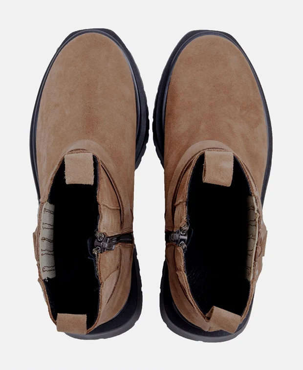 Chelsea Boots - Image 3