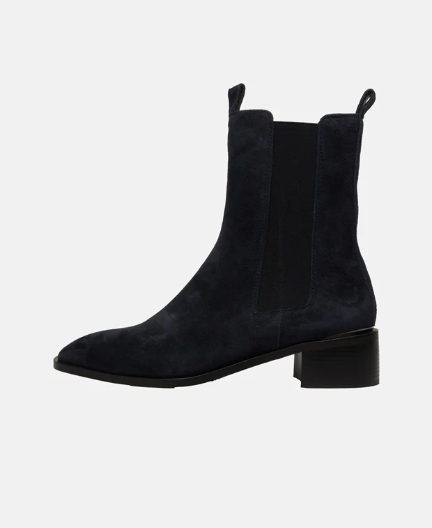 Chelsea Boots - Image 4