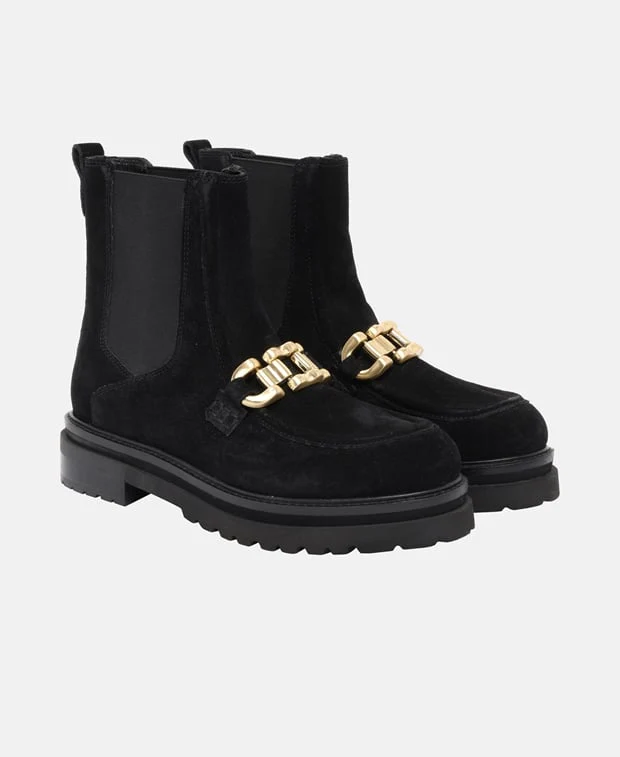 Chelsea Boots