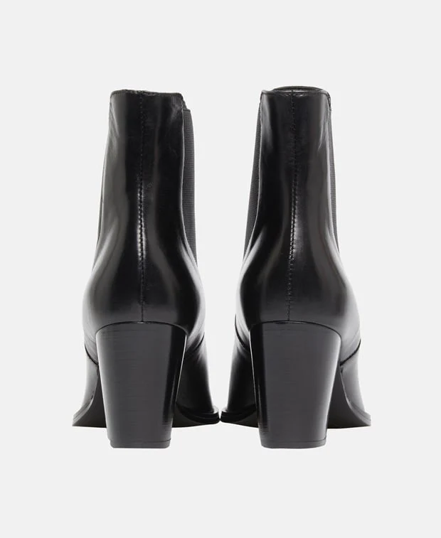 Chelsea Boots - Image 2